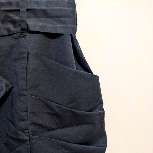 Deep pocket belted skirt - Picture 5 of 7